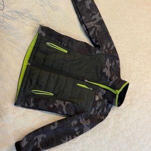 Boy Snozu Jacket never worn